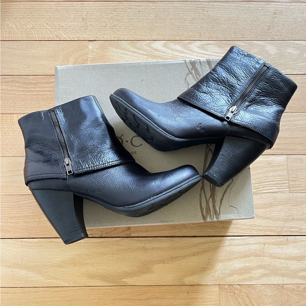 Black Leather Heeled Boots with Chunky Heel